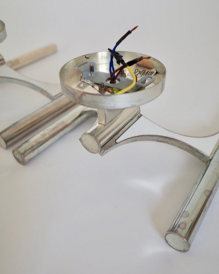 Gaetano Sciolari Model-105 Wall Lamps 1970s Pair set