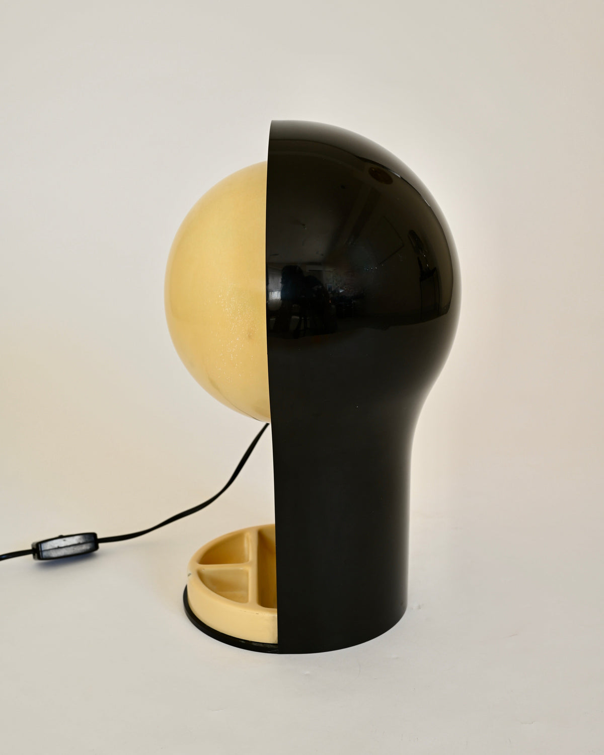 Vico Magistretti Telegono Table Lamp for Artemide, Italy, 1968