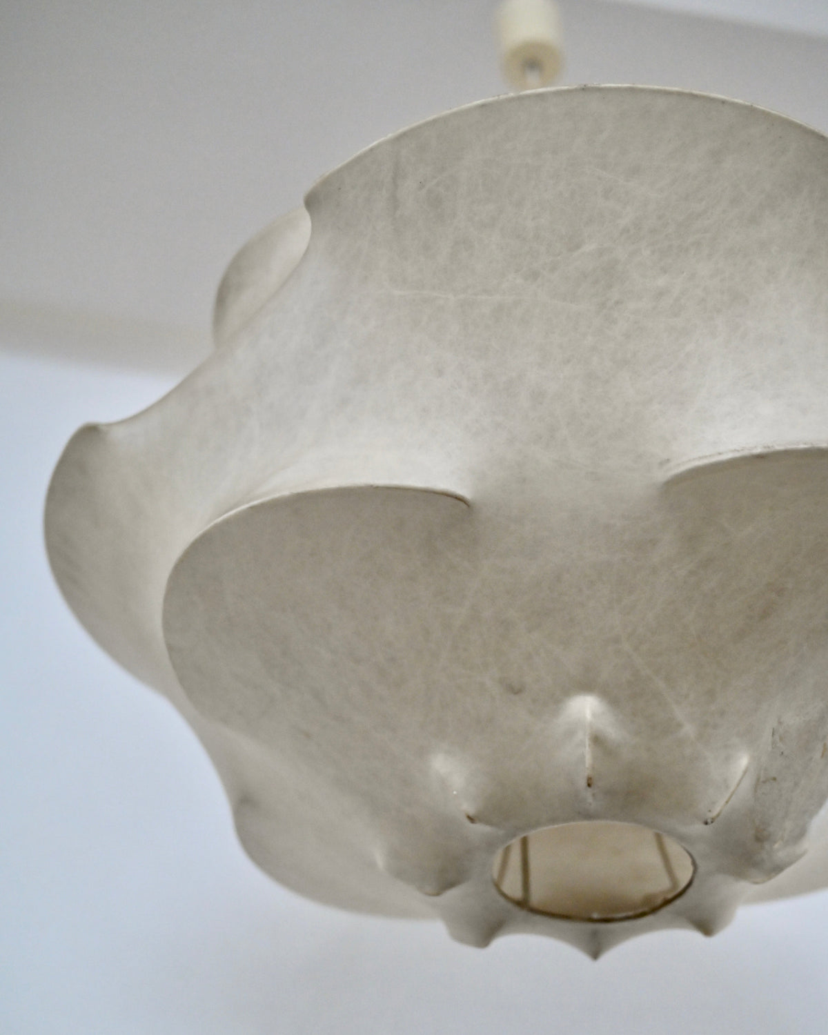 Cocoon shade underside and internal steel frame