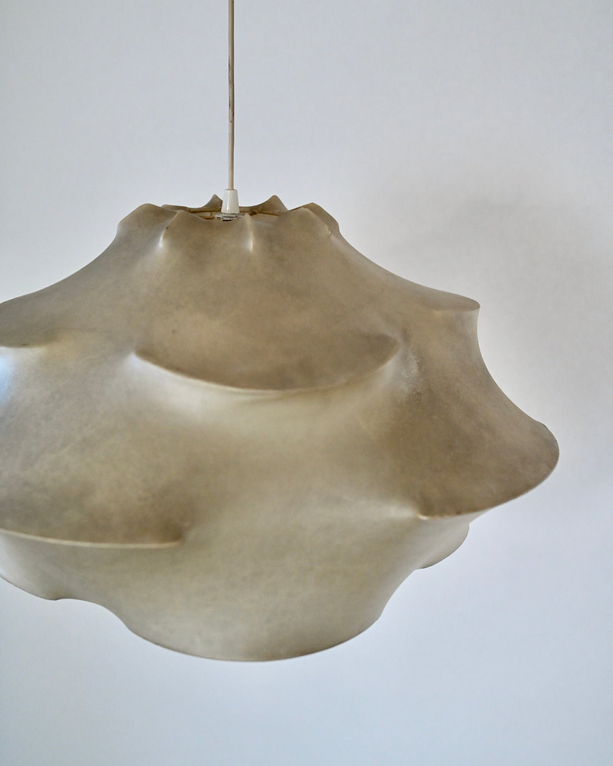 XL Italian Cocoon pendant lamp, side profile