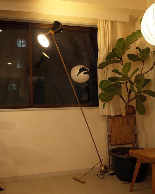 Italy Floor brass lamp Stilnovo styler