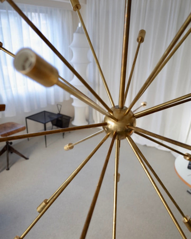 Italy Big brass sputnik chandelier stilnovo styler